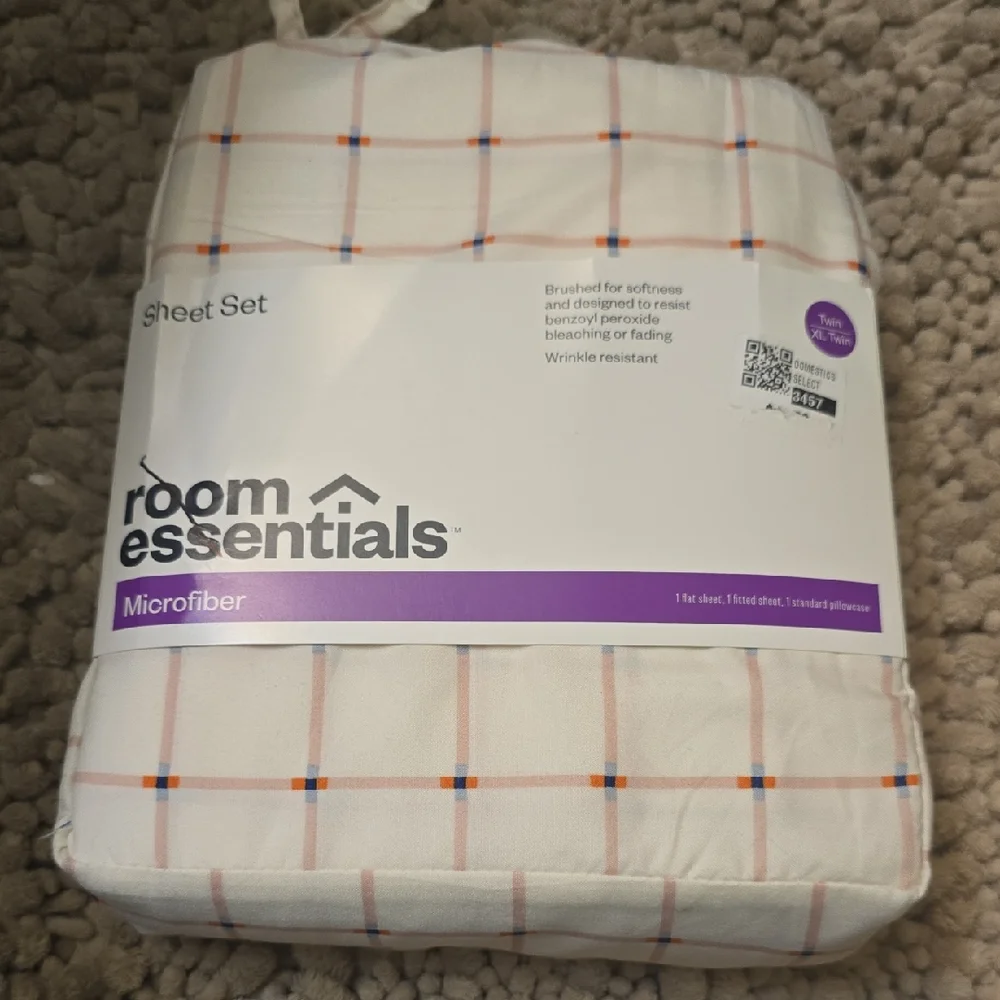 New Room Essentials Microfiber Sheet Set Cream‎ Orange Blue Twin/Twin XL